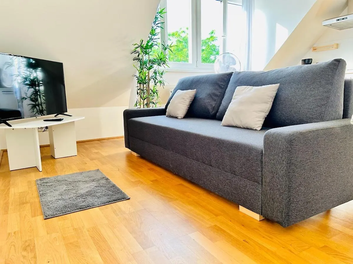 2 Bedroom Central Long-Term Apartment With Free Parking Vienna