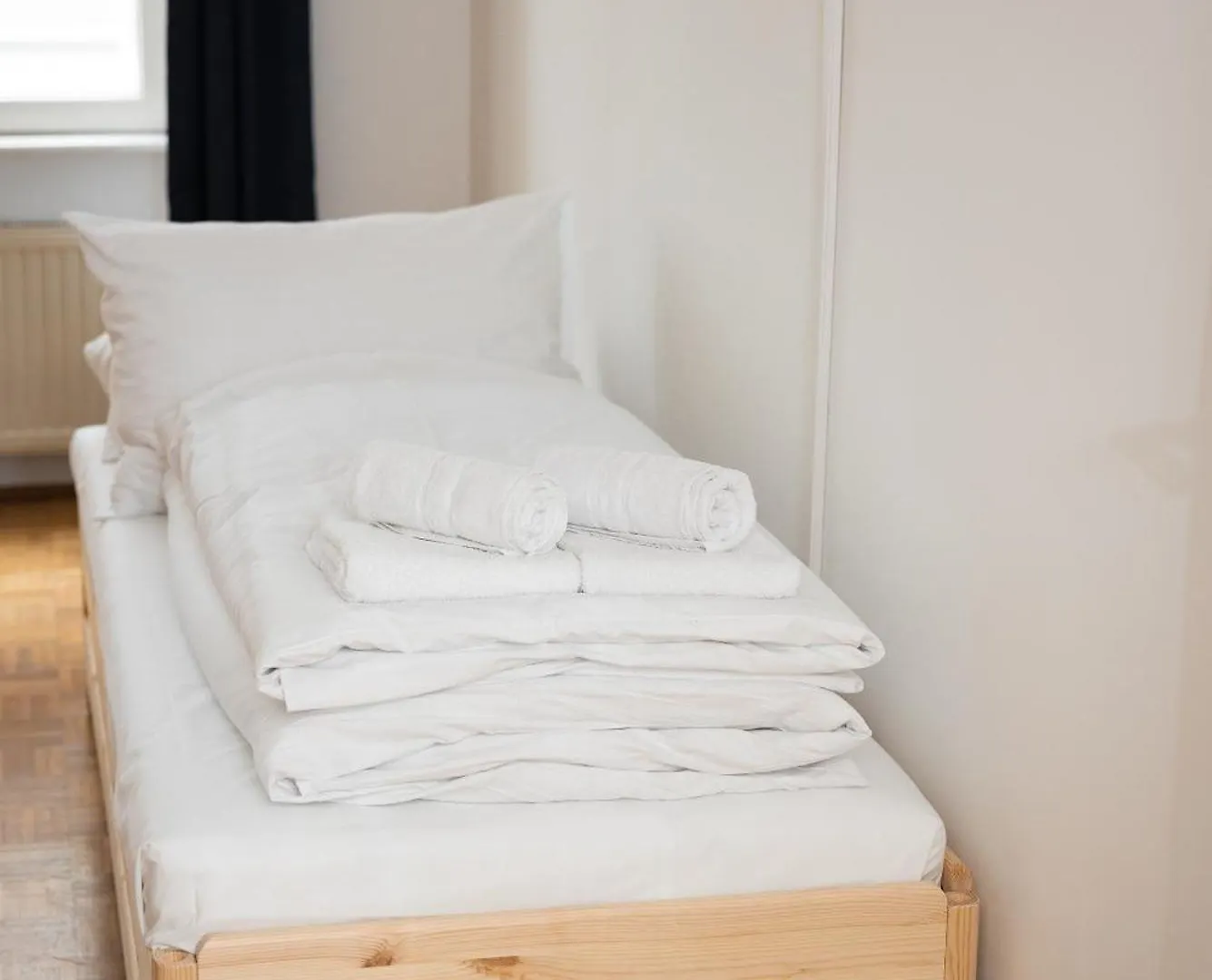 2 Bedroom Central Long-Term Apartment With Free Parking Vienna 0*,