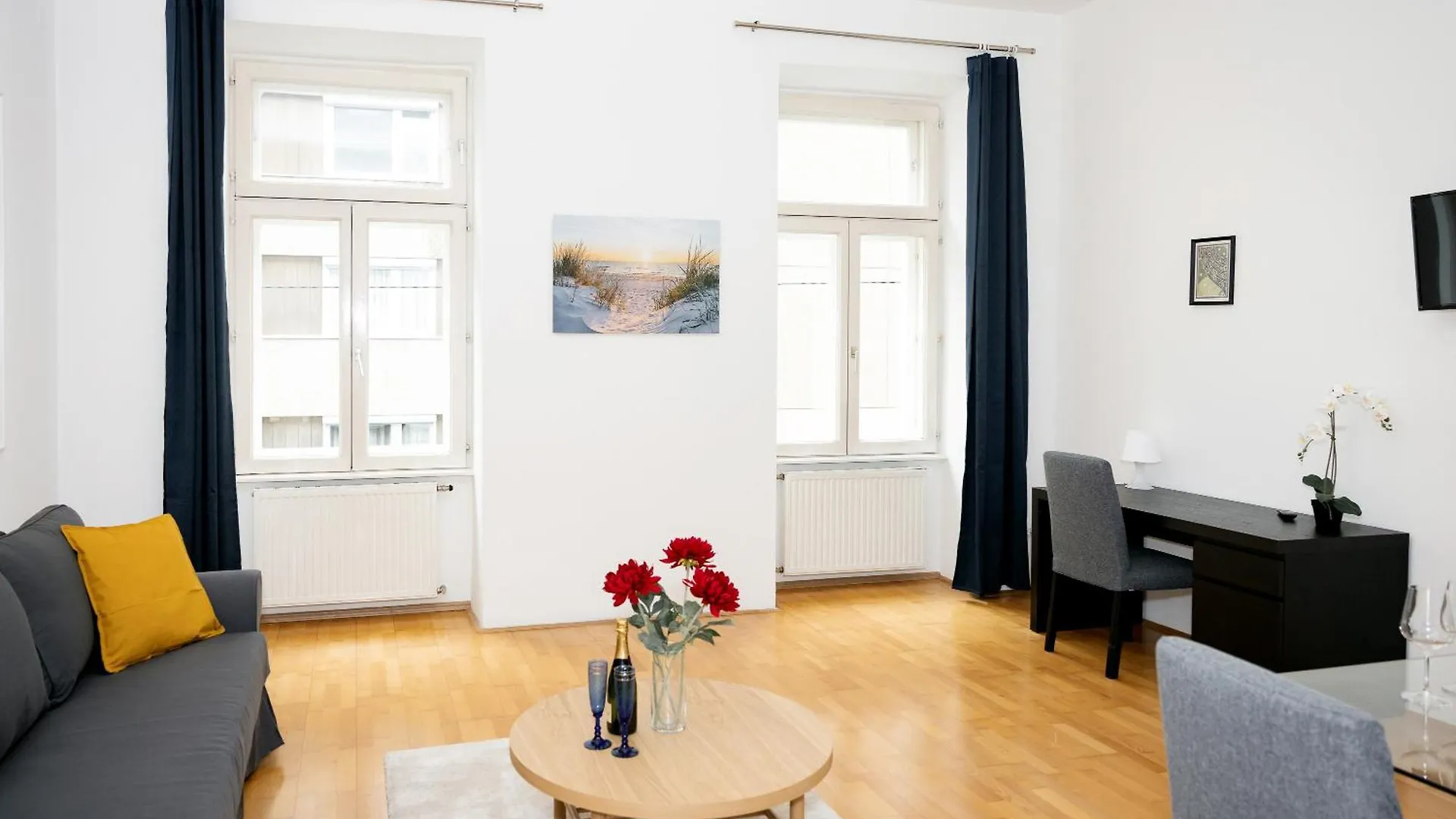2 Bedroom Central Long-Term Apartment With Free Parking Vienna Austria