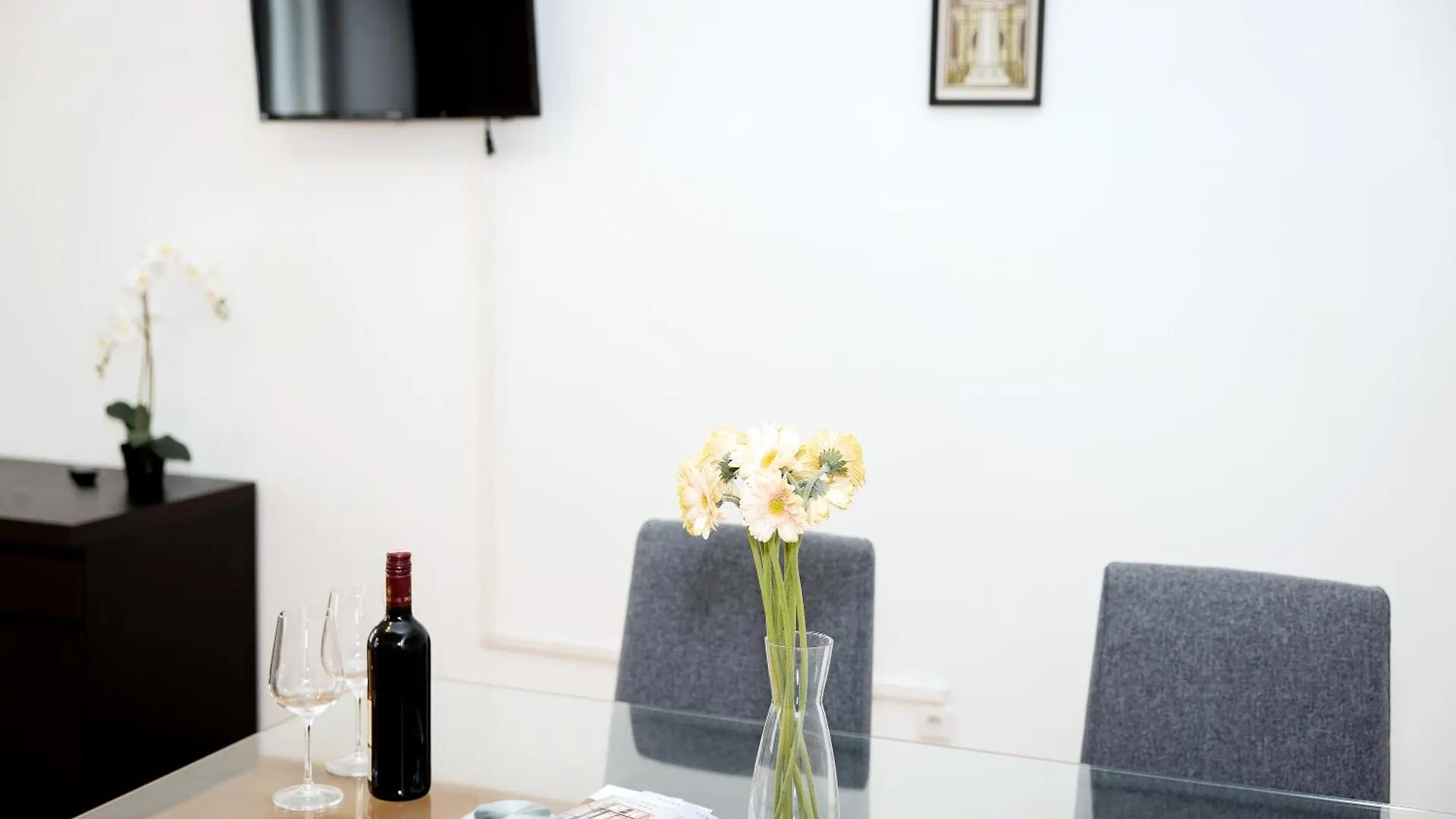 2 Bedroom Central Long-Term Apartment With Free Parking Vienna