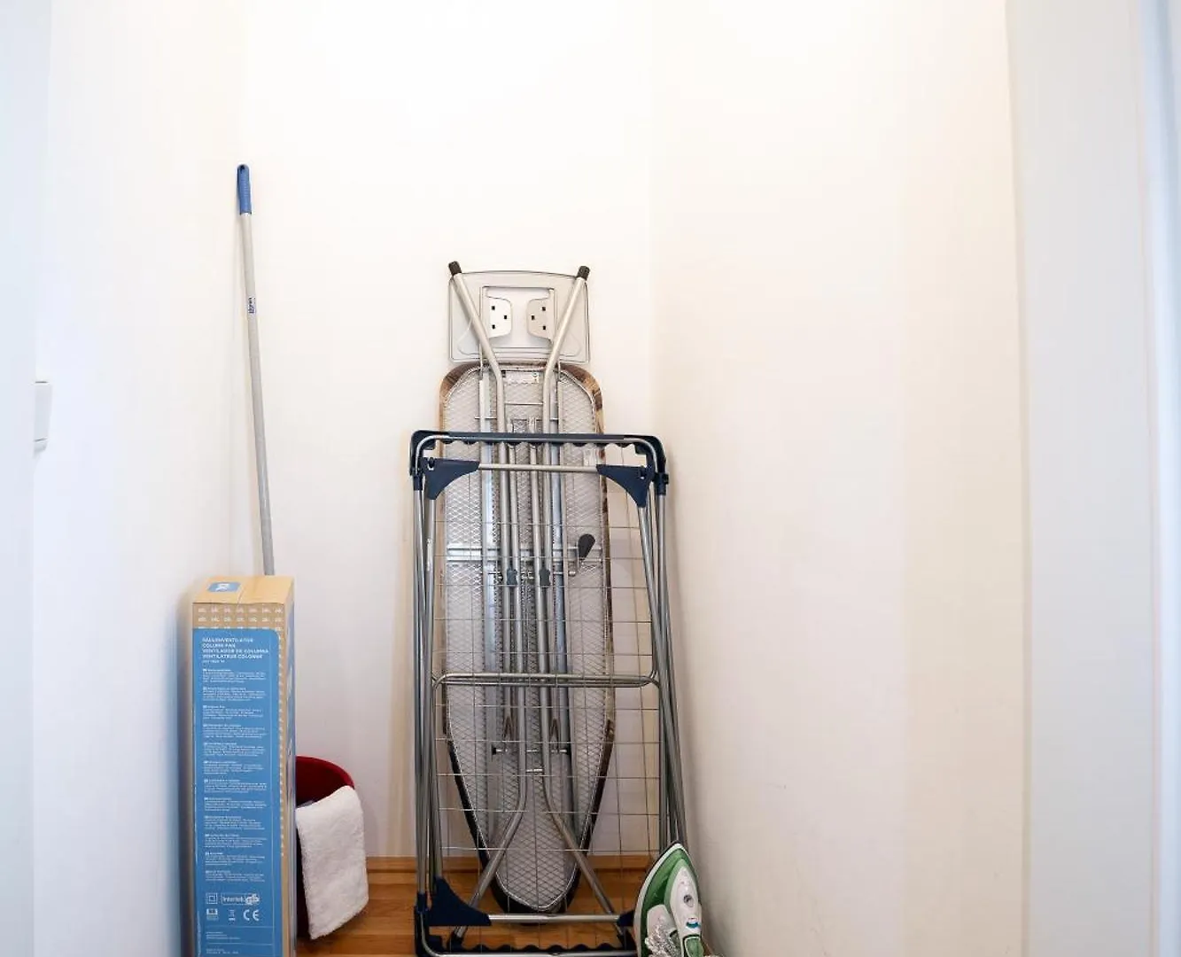 2 Bedroom Central Long-Term Apartment With Free Parking Vienna Austria