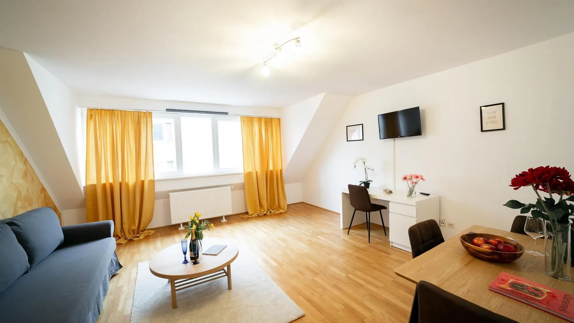 2 Bedroom Central Long-Term Apartment With Free Parking Vídeň