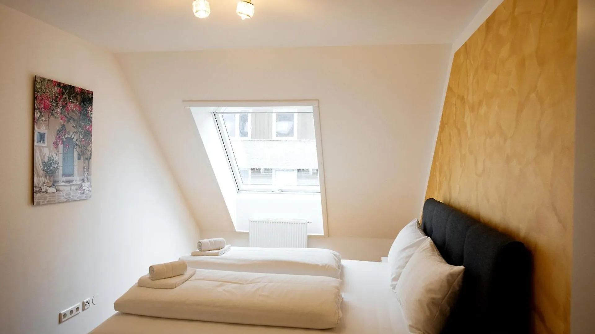2 Bedroom Central Long-Term Apartment With Free Parking Vídeň 0*,